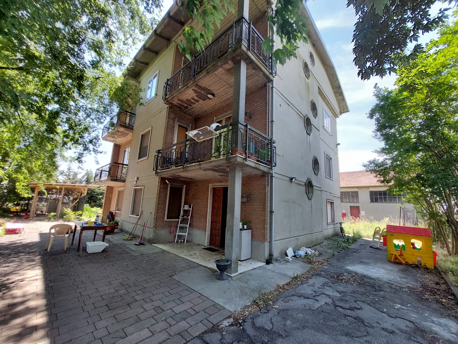 Sorbolo quadrilocale in bifamiliare con giardino