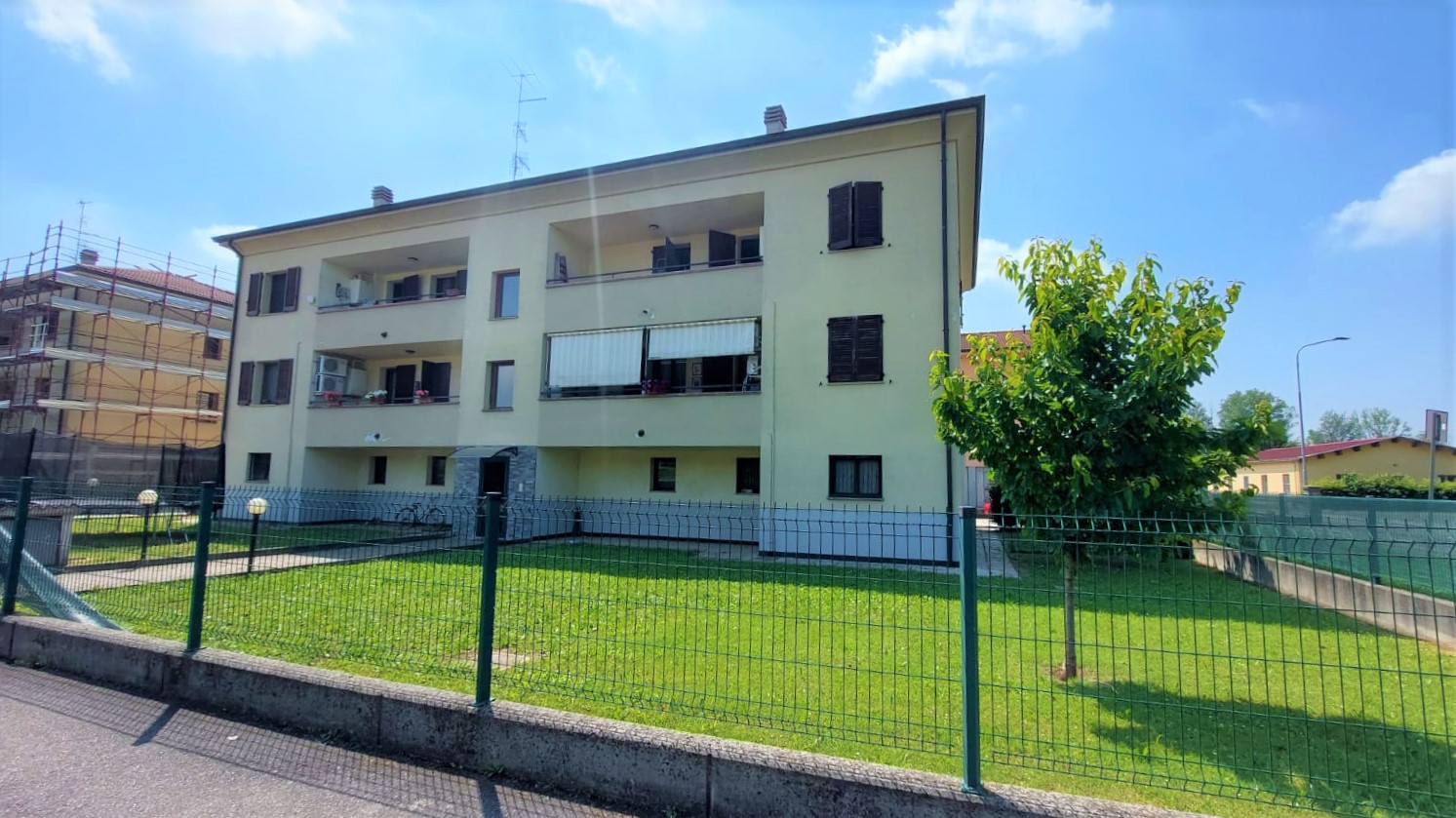 Quadrilocale recente con garage