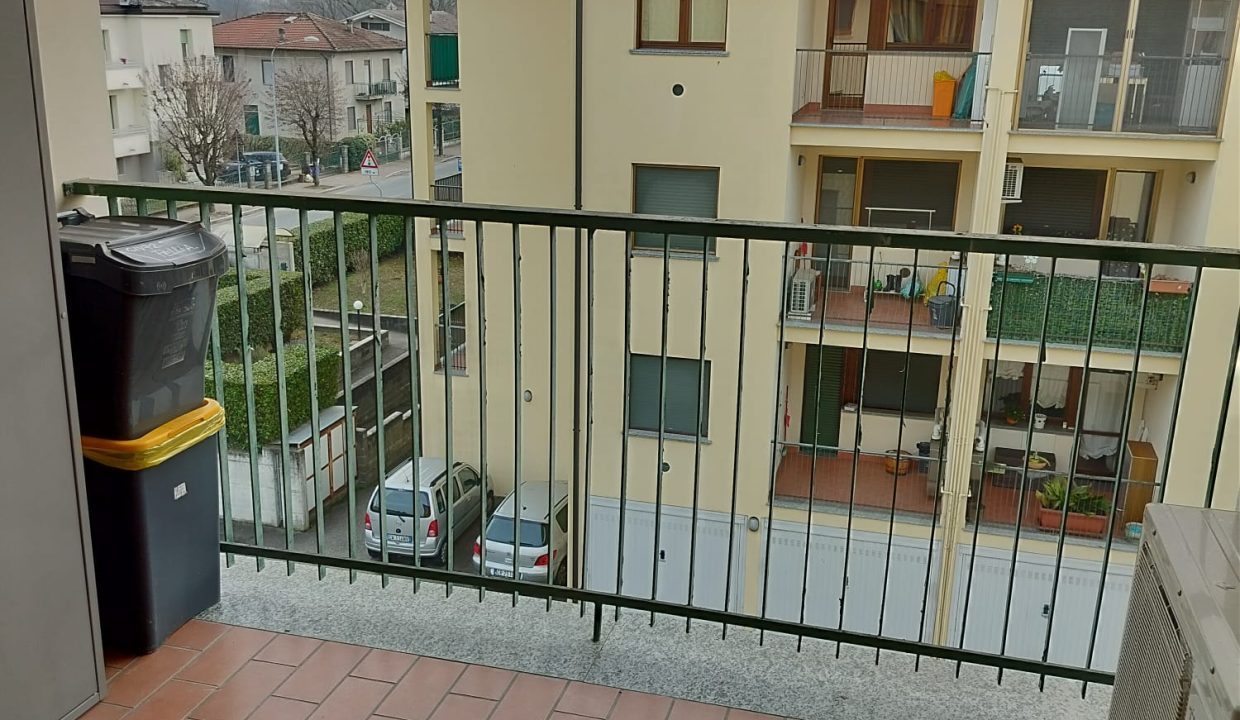1 (1)