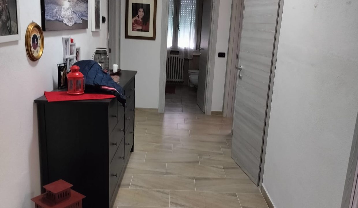 1 (15)