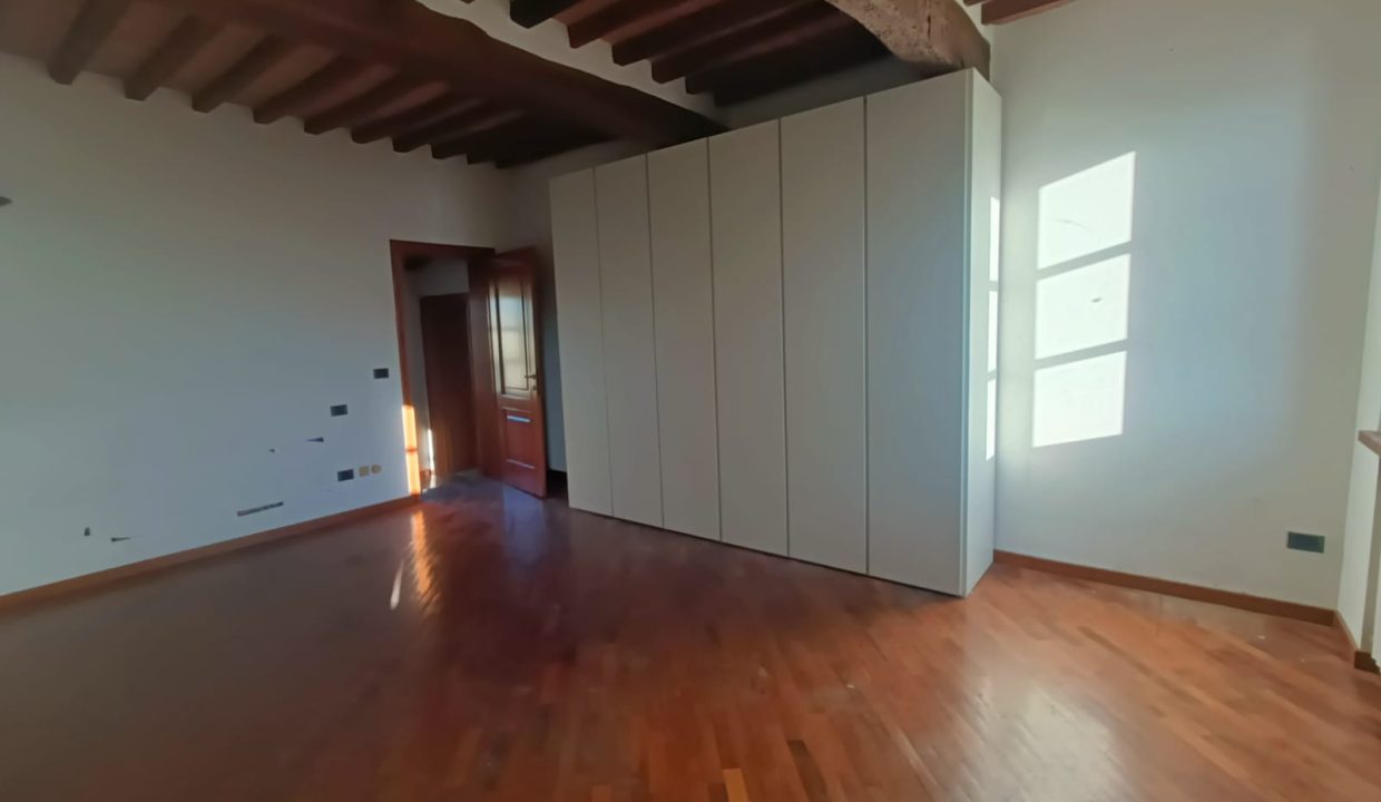 1 (4)