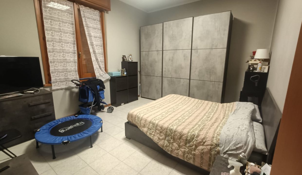 1 (12)